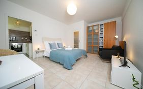 Apartment Blue - Zentral Und Gut Angebunden