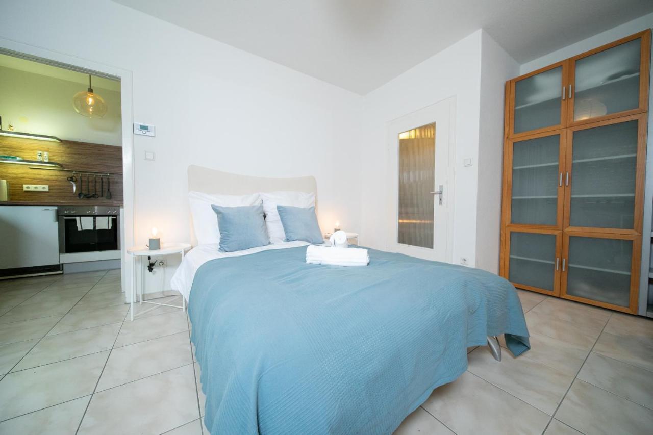 Apartment Blue - Zentral Und Gut Angebunden Дюссельдорф Екстер'єр фото